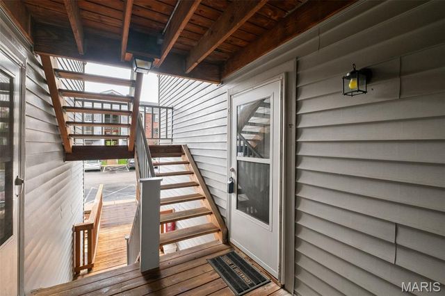 7409 Triwoods Drive G, Shrewsbury, MO 63119