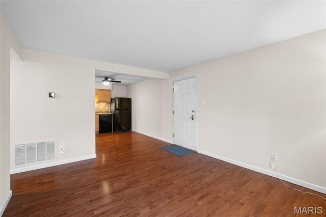 7409 Triwoods Drive G, Shrewsbury, MO 63119