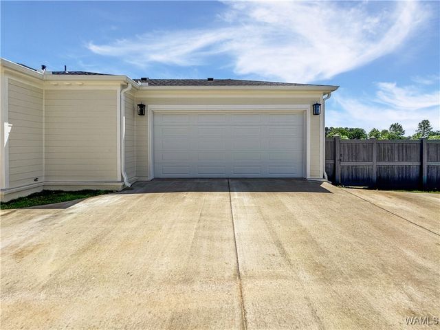 1590 Stillwater, Tuscaloosa, AL 35406