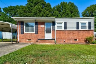 308 S Myrtle School Road, Gastonia, NC 28052