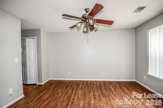 126 Barnhardt Loop, Mooresville, NC 28117