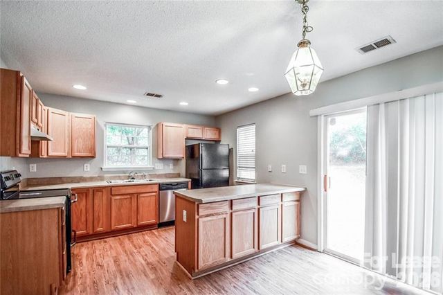126 Barnhardt Loop, Mooresville, NC 28117