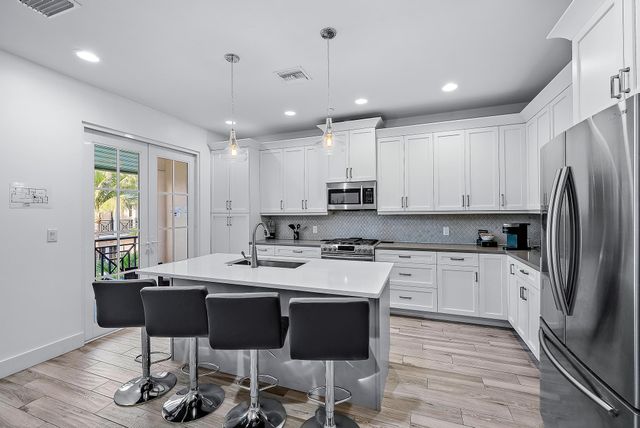 3770 County Line Road C1, Tequesta, FL 33469