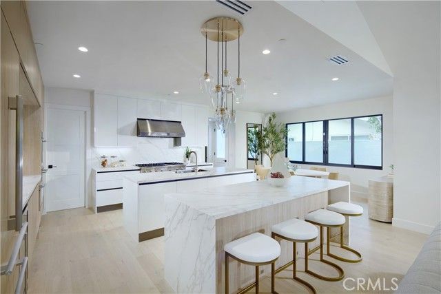 1312 Dover Drive, Newport Beach, CA 92660