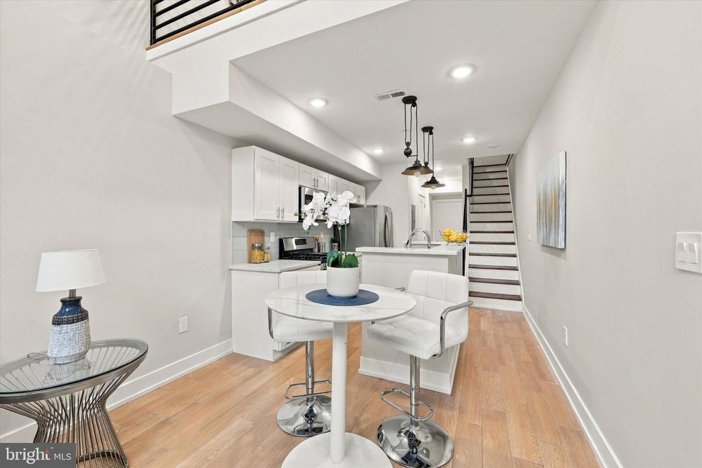 1220 N LECOUNT ST #A, PHILADELPHIA, PA 19121 — photo 4