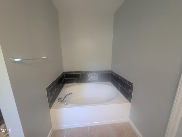 1011 Scotsburg Trail, Hillsborough, NC 27278