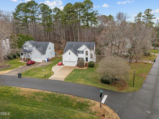 1011 Scotsburg Trail, Hillsborough, NC 27278