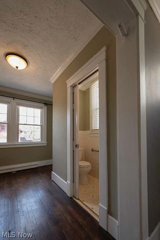227 Roselawn Avenue NE, Warren, OH 44483