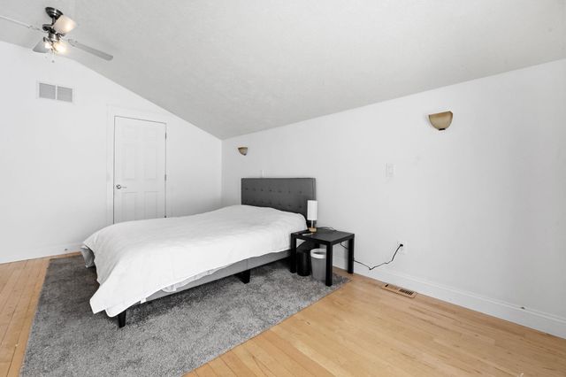 917 Walnut Street, Traverse City, MI 49686