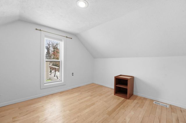 917 Walnut Street, Traverse City, MI 49686