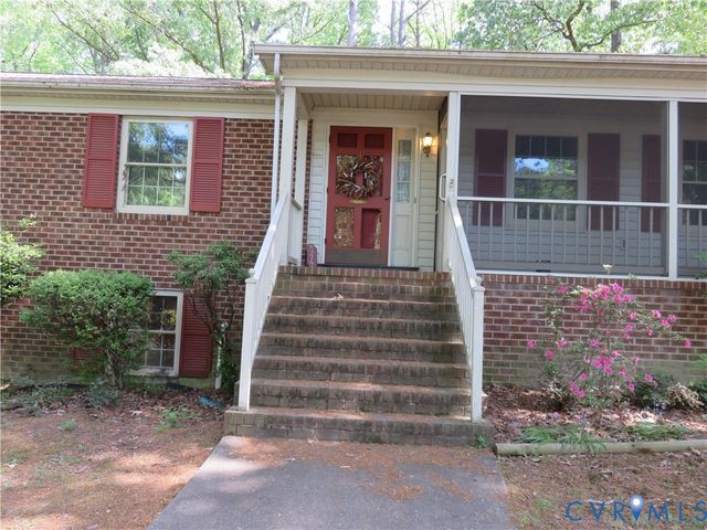 8379 Quailfield Rd, Mechanicsville, VA 23116