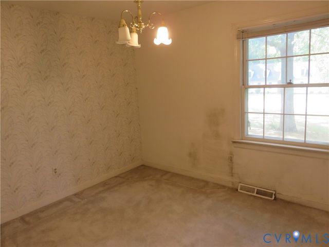 8379 Quailfield Rd, Mechanicsville, VA 23116