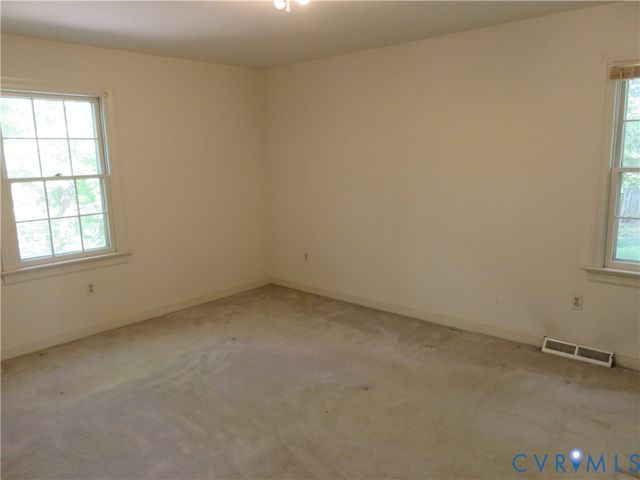 8379 Quailfield Rd, Mechanicsville, VA 23116