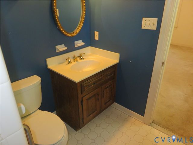 8379 Quailfield Rd, Mechanicsville, VA 23116