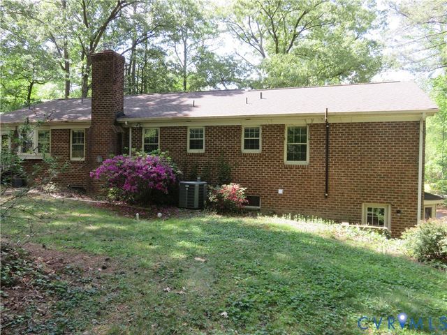 8379 Quailfield Rd, Mechanicsville, VA 23116