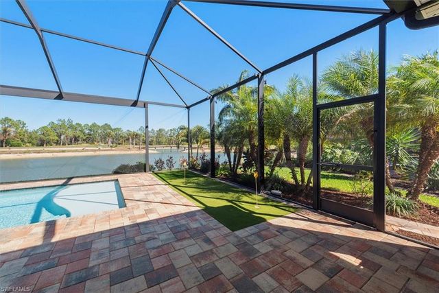 3653 Avenida Del Vera, North Fort Myers, FL 33917