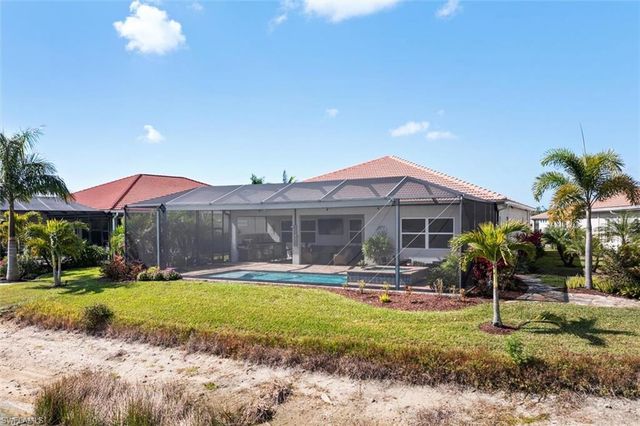 3653 Avenida Del Vera, North Fort Myers, FL 33917