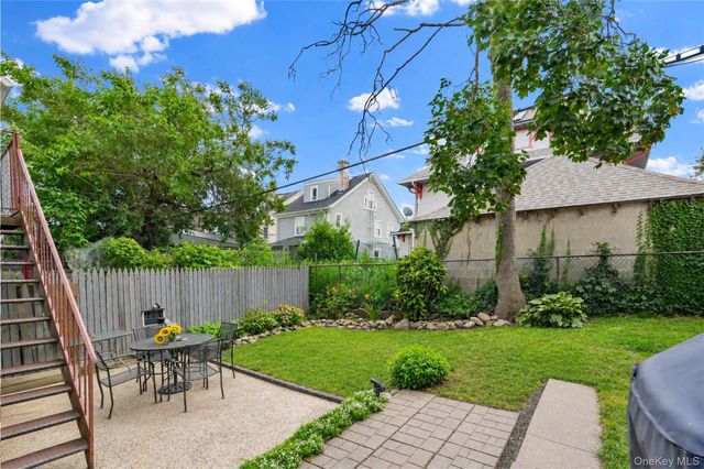 87-14 169th Street, Jamaica Hills, NY 11432