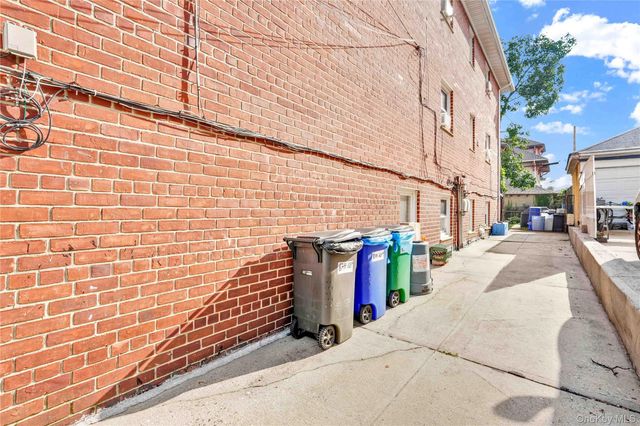 87-14 169th Street, Jamaica Hills, NY 11432
