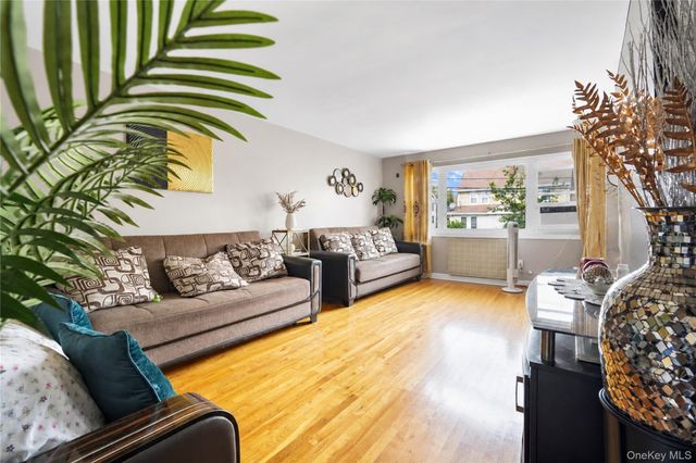87-14 169th Street, Jamaica Hills, NY 11432