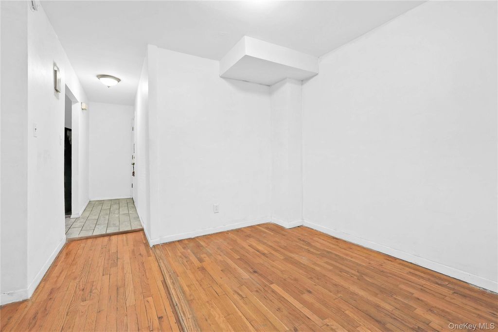 87-14 169th Street, Jamaica Hills, NY 11432 — photo 4