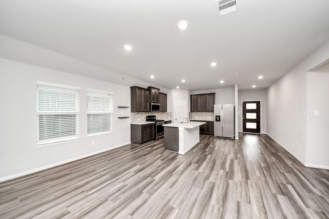 518 Ellwood Terrace Lane, Richmond, TX 77406