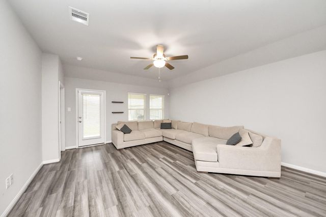 518 Ellwood Terrace Lane, Richmond, TX 77406