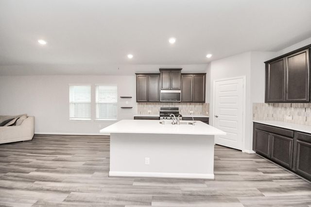 518 Ellwood Terrace Lane, Richmond, TX 77406