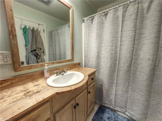 488 Shoals Road, Pinnacle, NC 27043