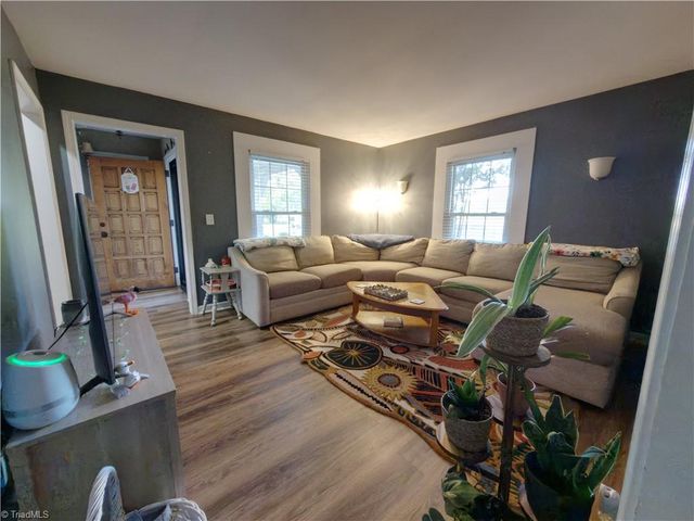 488 Shoals Road, Pinnacle, NC 27043