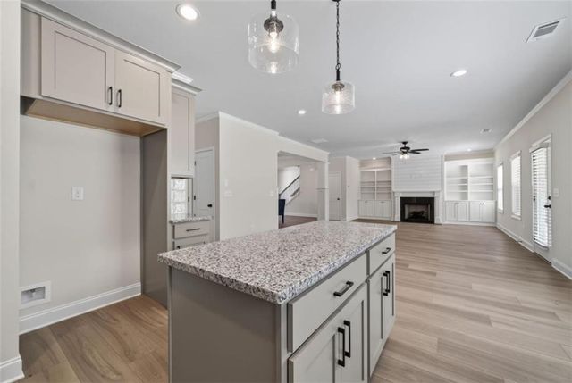 907 Bessie Court, Loganville, GA 30052