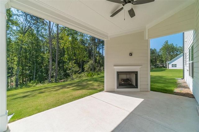 907 Bessie Court, Loganville, GA 30052