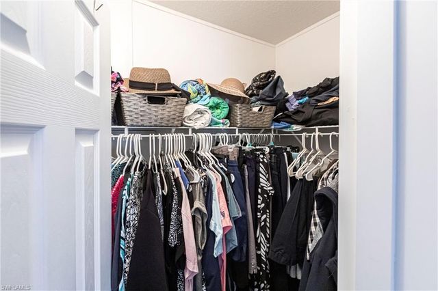 3152 Indian Village LN, North Fort Myers, FL 33917