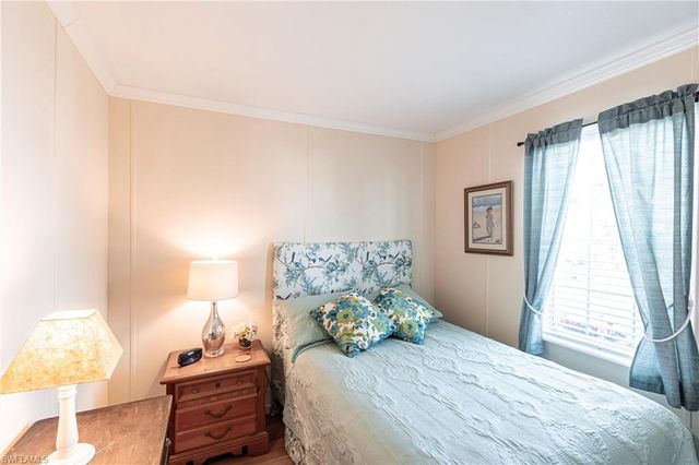 3152 Indian Village LN, North Fort Myers, FL 33917