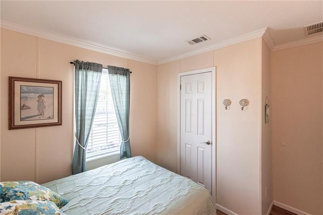 3152 Indian Village LN, North Fort Myers, FL 33917