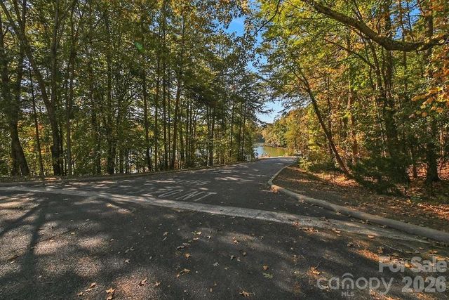 18246 Torchbearer Lane, Charlotte, NC 28278