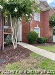 513 Meadowland Court 10, Hope Mills, NC 28348
