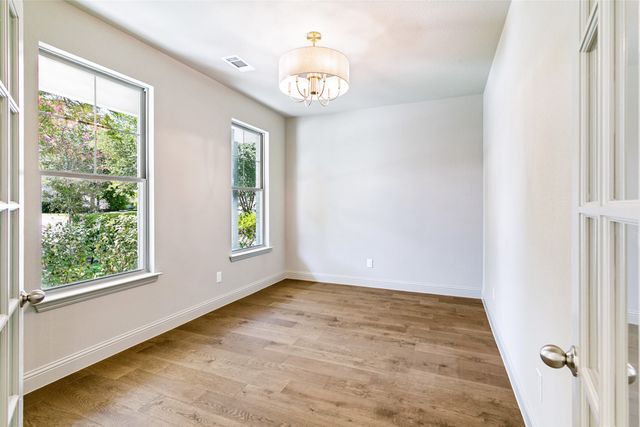 1609 Belle Place, Fort Worth, TX 76107
