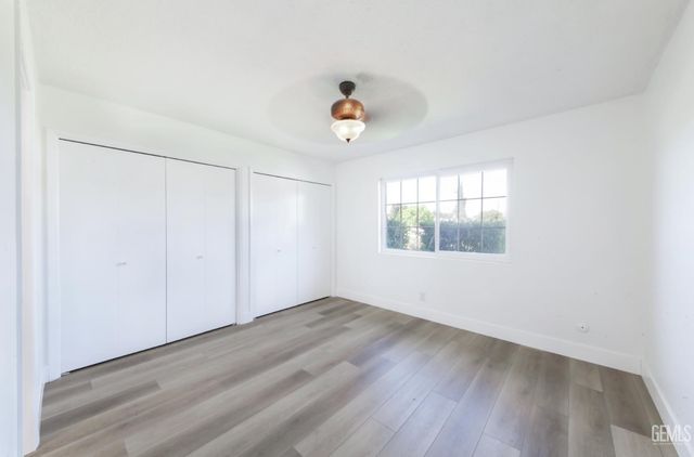 6009 Desert Hills Avenue, Bakersfield, CA 93309