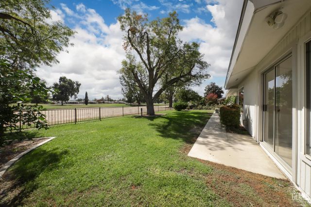 6009 Desert Hills Avenue, Bakersfield, CA 93309