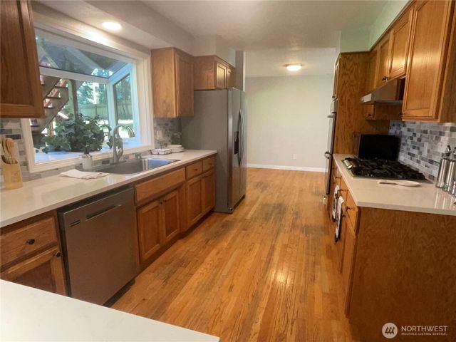 1656 Fern Place, Oak Harbor, WA 98277