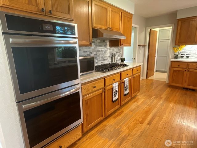 1656 Fern Place, Oak Harbor, WA 98277