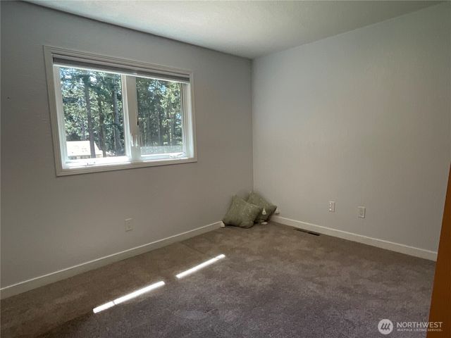 1656 Fern Place, Oak Harbor, WA 98277