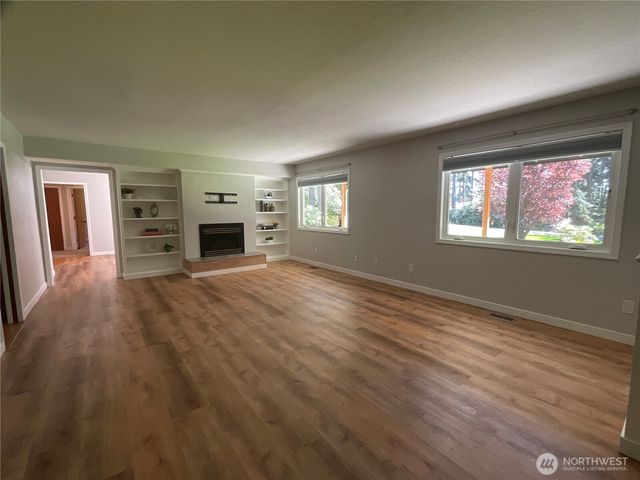 1656 Fern Place, Oak Harbor, WA 98277