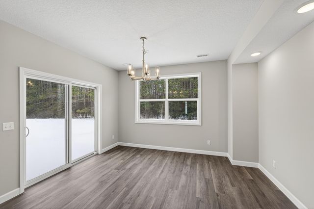 1503 Victory Lane NE, Isanti, MN 55040