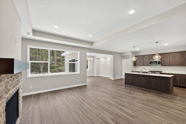 1503 Victory Lane NE, Isanti, MN 55040