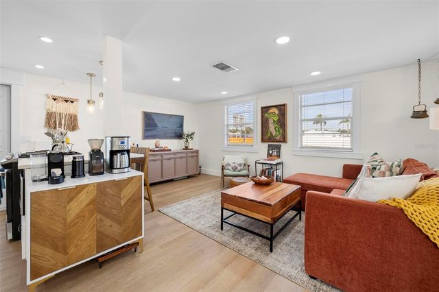 1028 PARK DRIVE, Dunedin, FL 34698