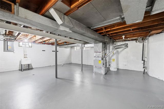 16254 Prest Street, Detroit, MI 48235