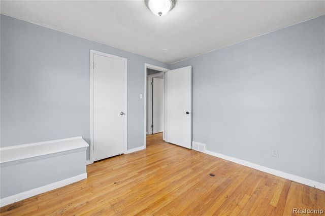 16254 Prest Street, Detroit, MI 48235