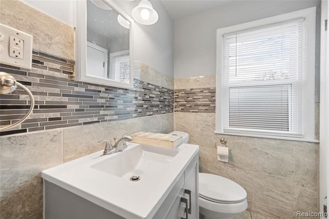 16254 Prest Street, Detroit, MI 48235